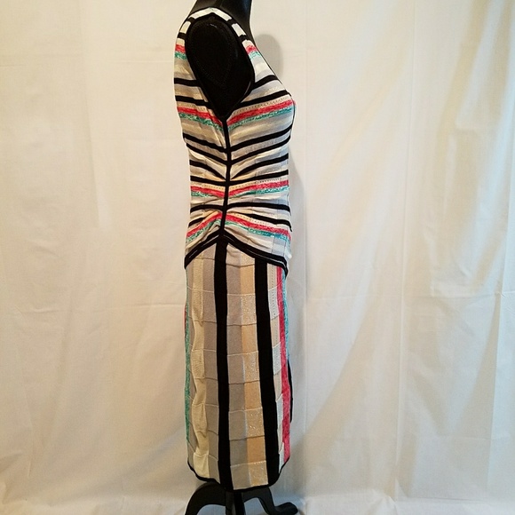 Linea Domani NWT Striped Knit V-neck Multicolored Sleeveless Dress Size S - Picture 3 of 6